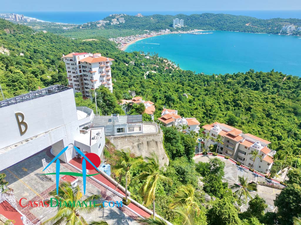 Torre Montemayor Pichilingue - Tomas aéreas 7